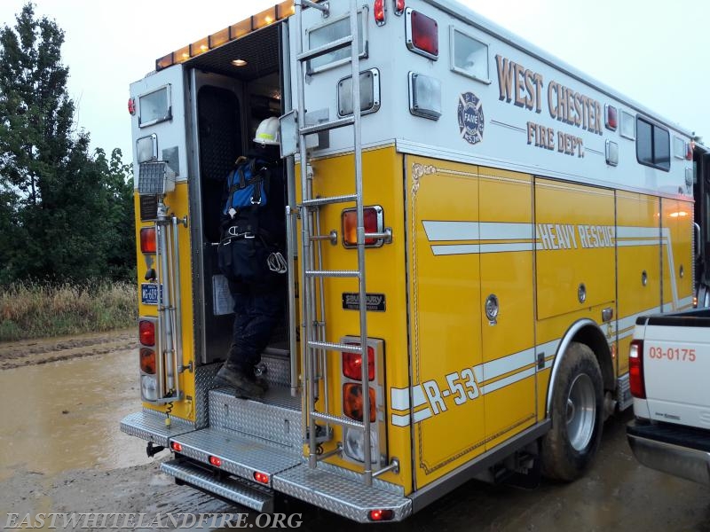 Rescue personnel from Chester County Rescue Task Force prepare for rescue 150 ft into Glasgow Quarry, September 19, 2016.